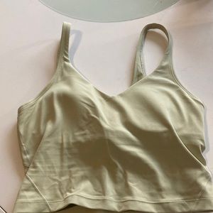 Align crop tank size 6. Dew green